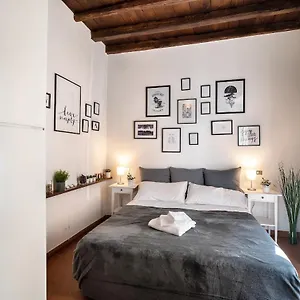 Apartamento Via Dei Baullari, Roma
